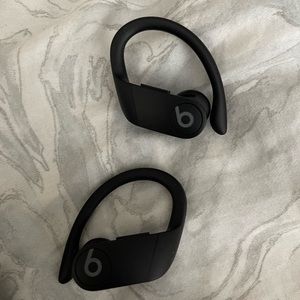 Beats by Dr. Dre - Powerbeats Pro Totally Wireless Earbuds Black